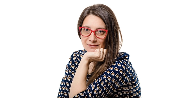 testimonial-elena-apostol