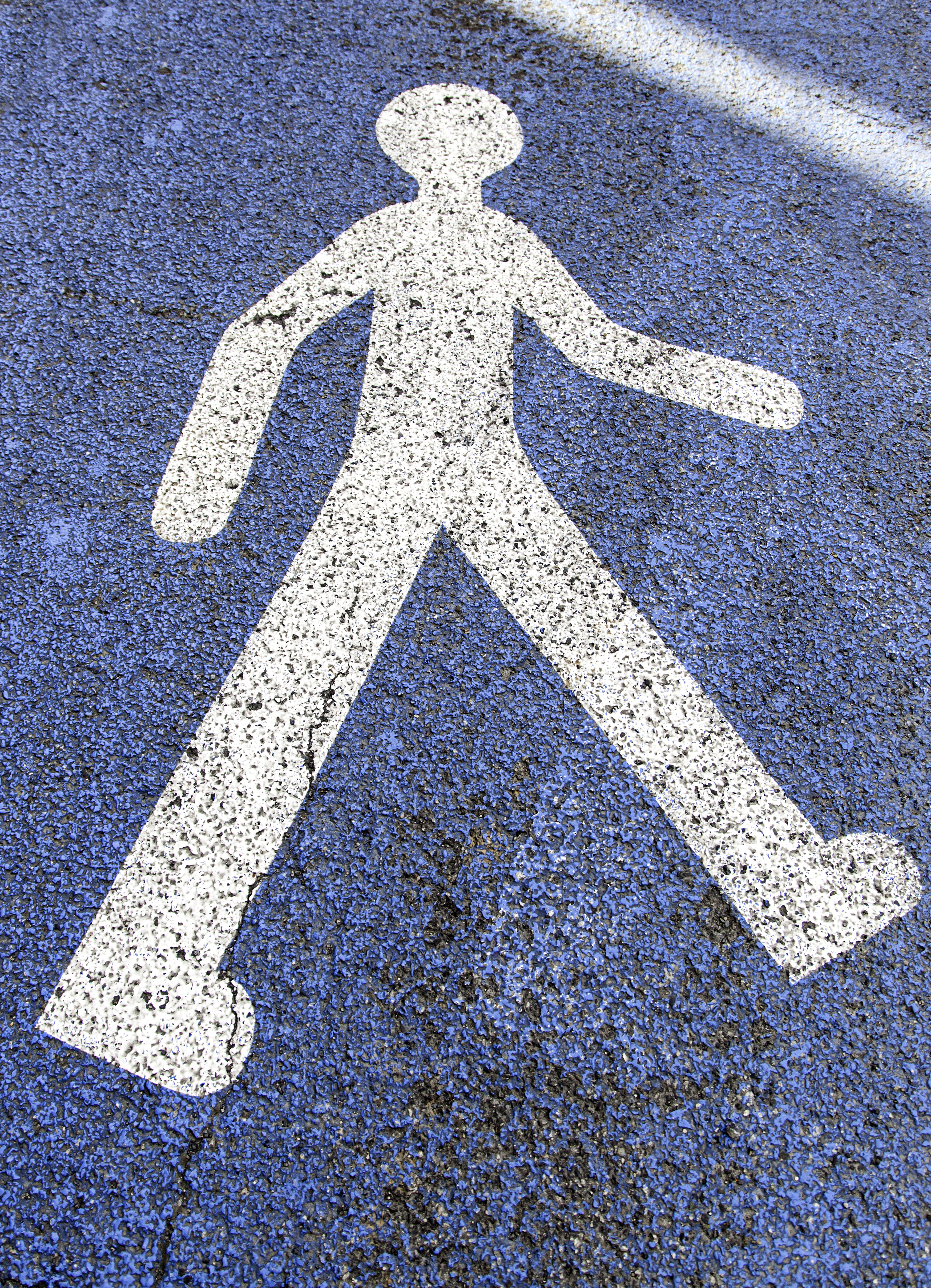 signal-for-pedestrians-detail-of-an-information-s-2026-01-09-14-01-07-utc