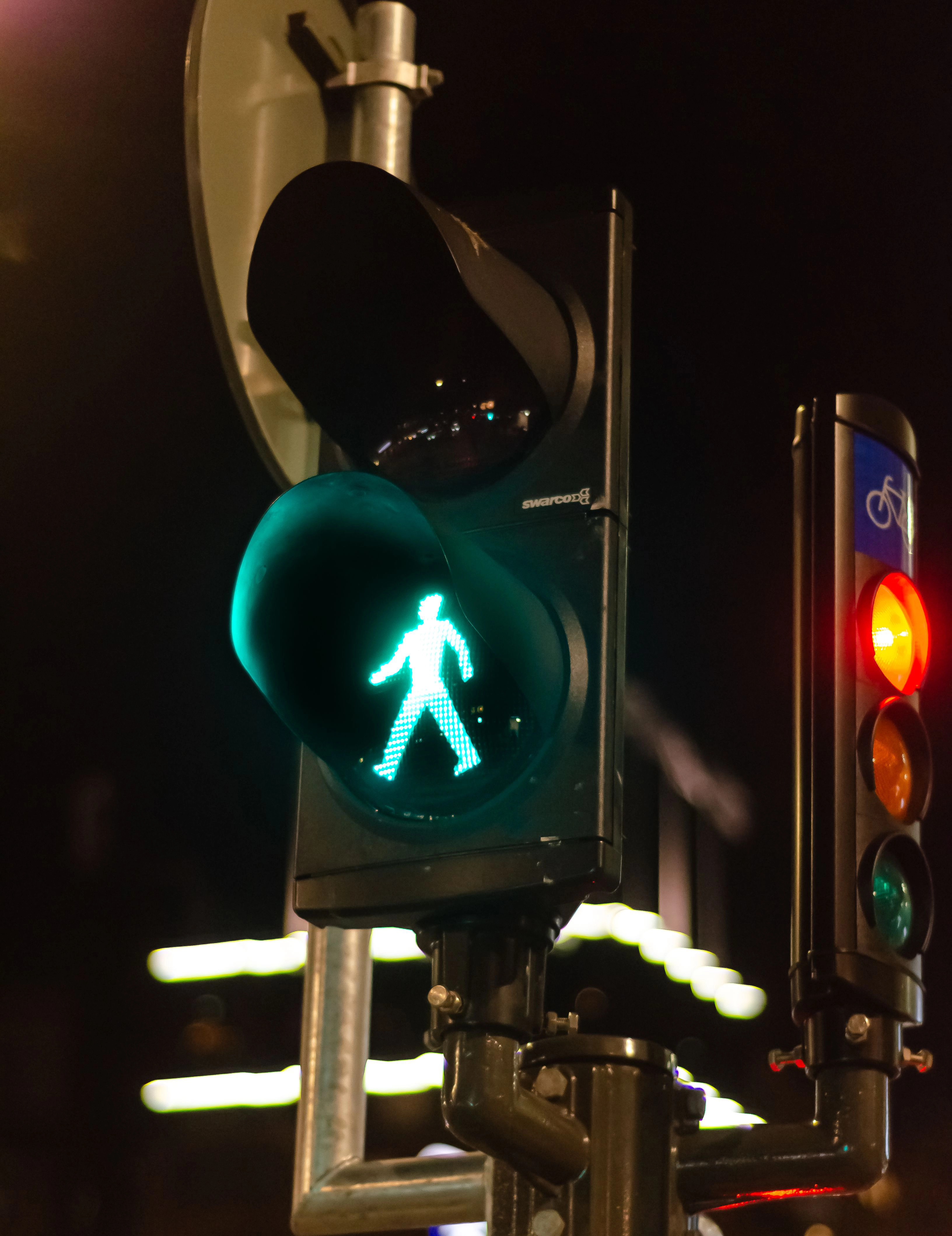 verde-semafor-pietoni-km-bine