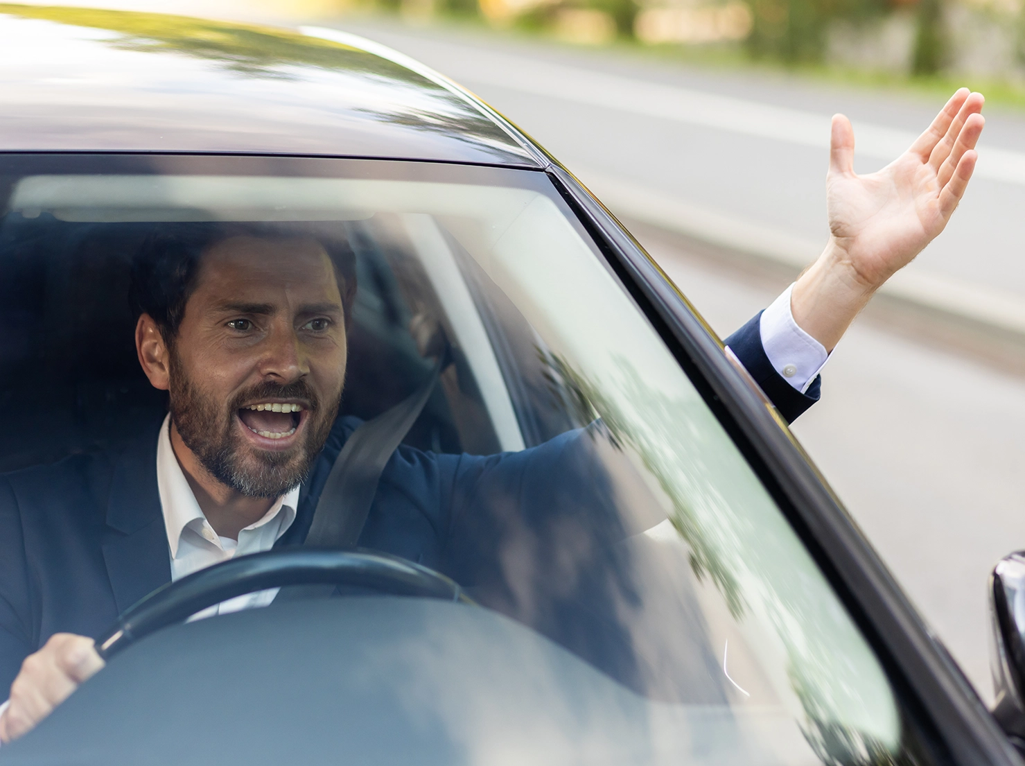 sofer-nervos-in-trafic