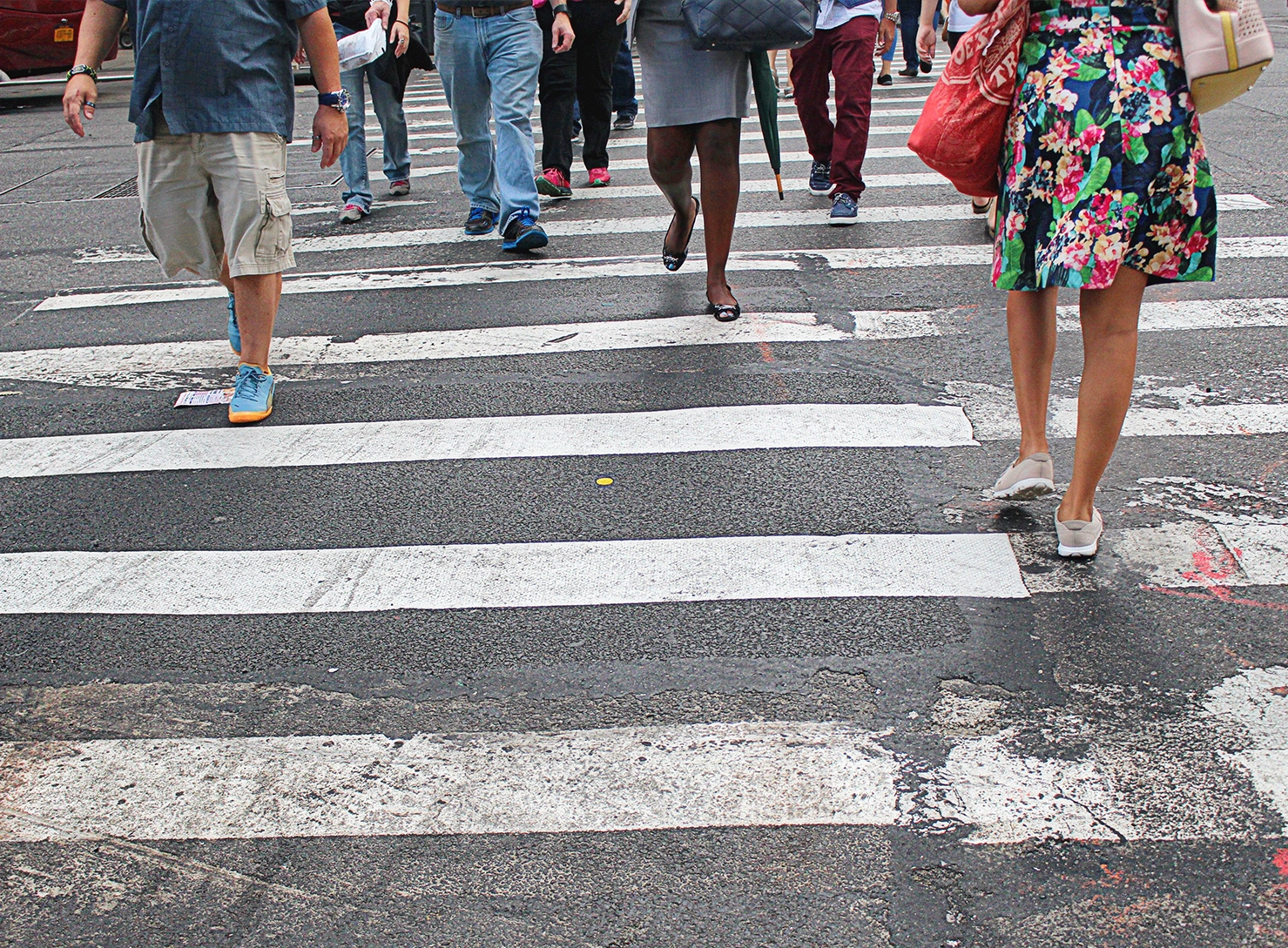 trecere-pietoni-pe-rosu