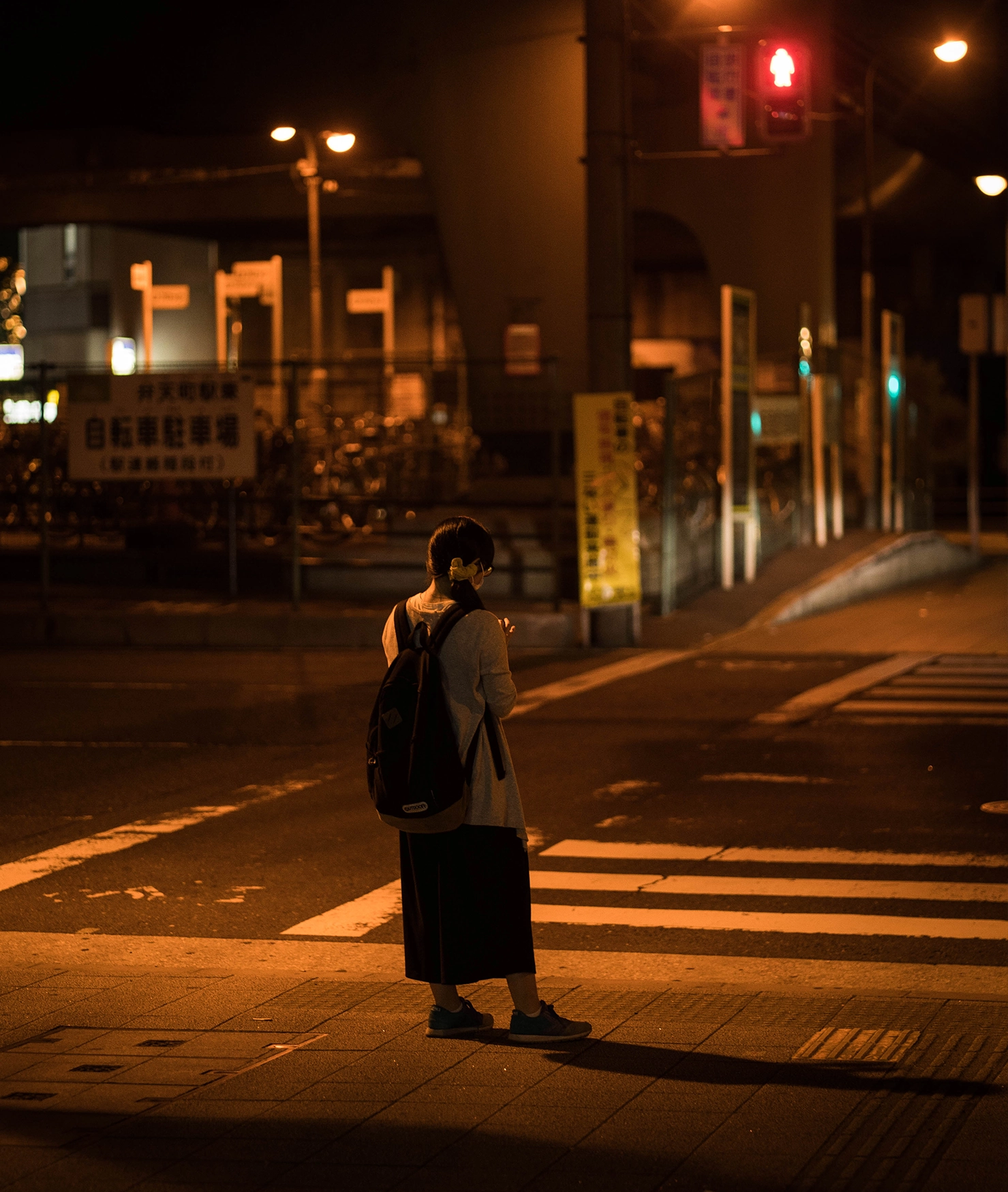 trecre-de-pietoni-noaptea